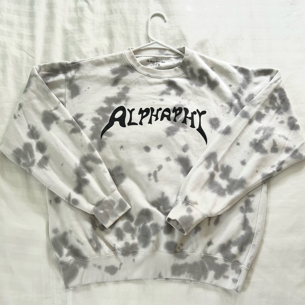 alpha phi hang loose hut tie dye crewneck